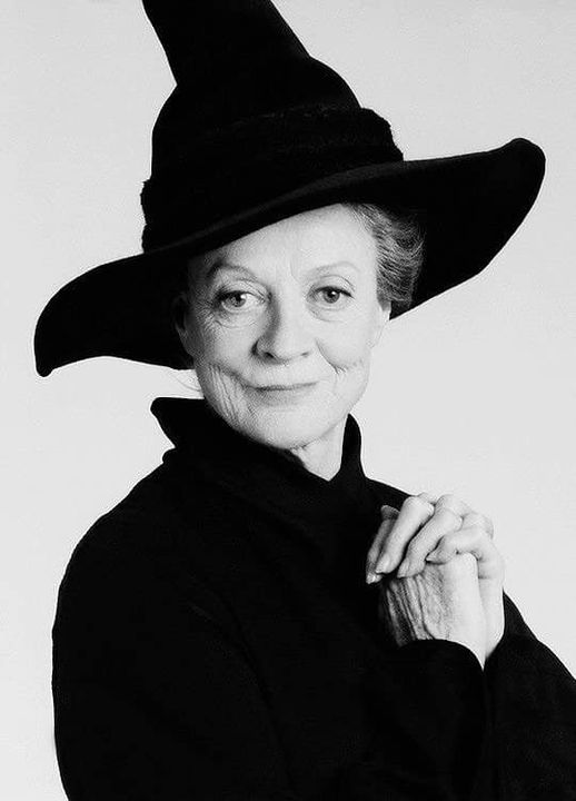 The star of the Harry Potter films and the series Downton Abbey, Maggie Smith, has passed away.